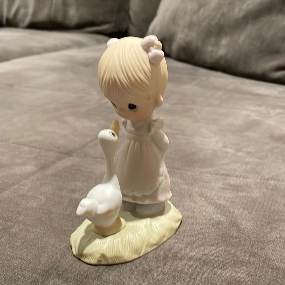 Precious Moments Cream and White Girl with Goose Figurine Make A Joyful Noise